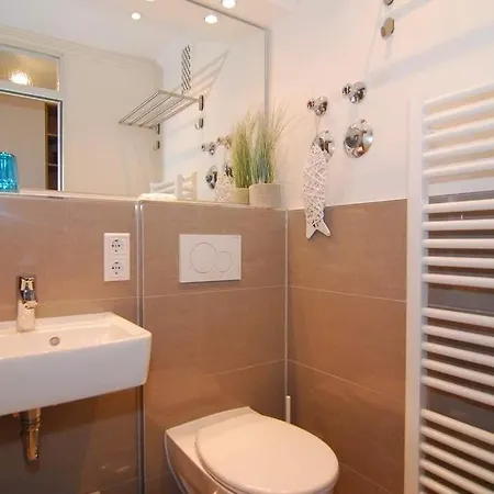 Apartamento Metropol, Whg 230, Landseite, 9 Og