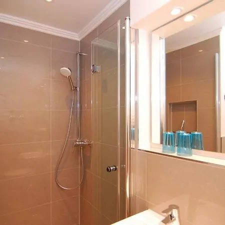 Apartamento Metropol, Whg 230, Landseite, 9 Og *
